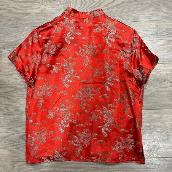 Red Dragon Pattern Top - Picture 2 of 4